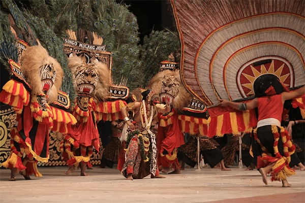 news-budaya-suku-jawa-robudinuhan